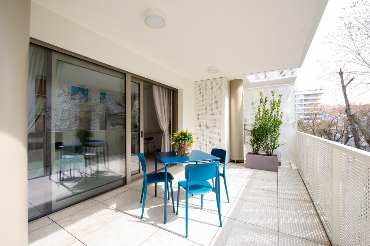 Ariston Teatro Luxury Aparthotel Grado Exterior photo